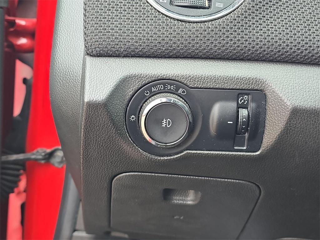 used 2012 Chevrolet Cruze car, priced at $5,550