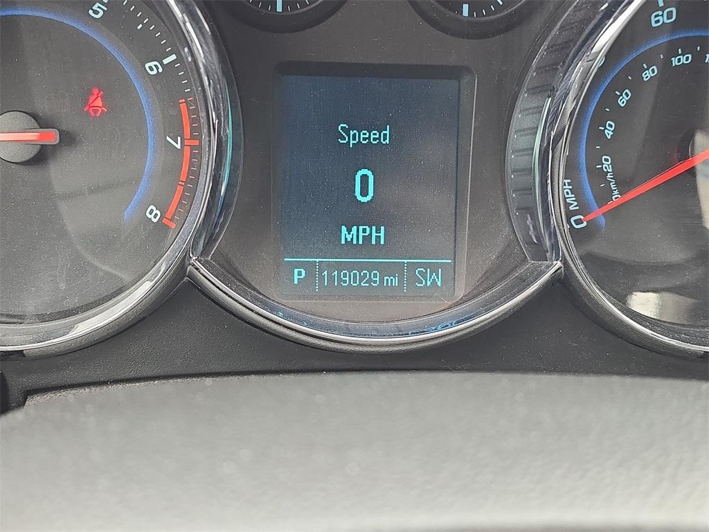 used 2012 Chevrolet Cruze car, priced at $5,550