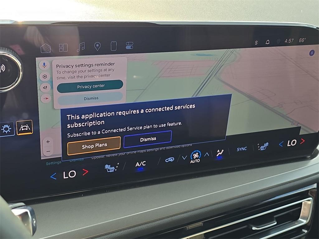 used 2024 Chevrolet Traverse car, priced at $35,710