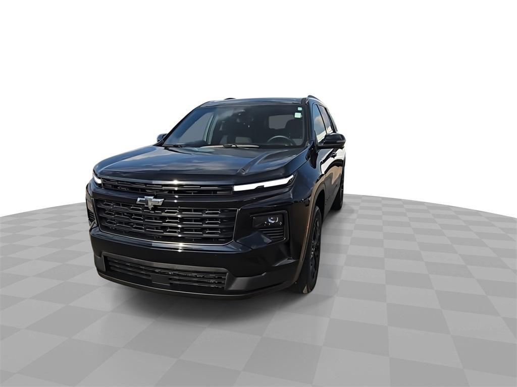 used 2024 Chevrolet Traverse car, priced at $35,710