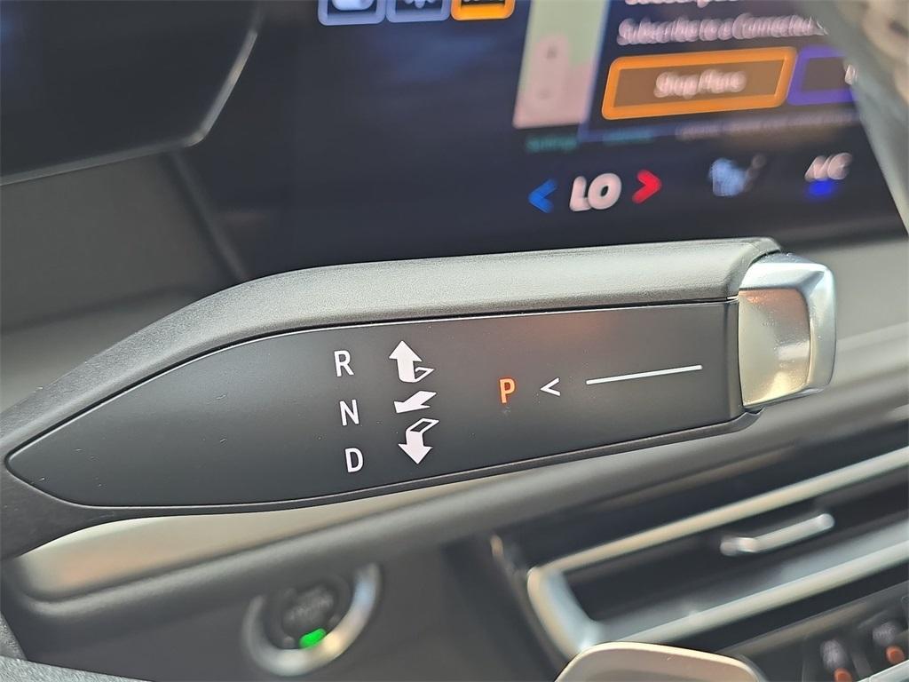 used 2024 Chevrolet Traverse car, priced at $35,710