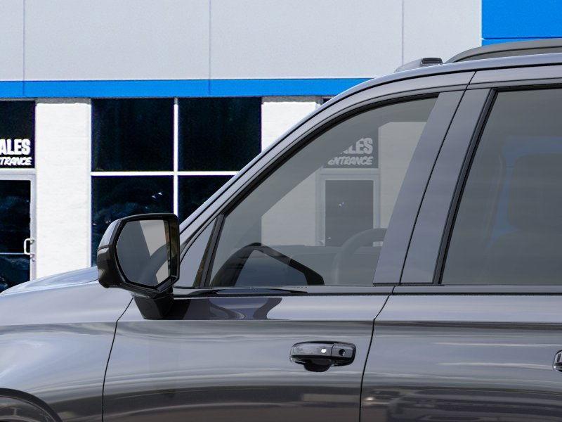 new 2025 Chevrolet Suburban car, priced at $73,290
