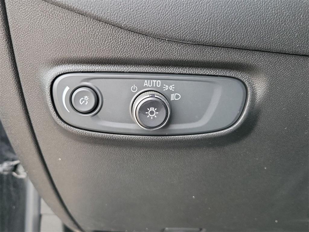 used 2022 Chevrolet Equinox car, priced at $19,800