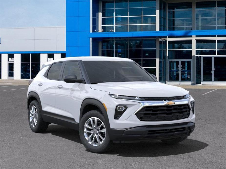 new 2025 Chevrolet TrailBlazer car, priced at $23,750