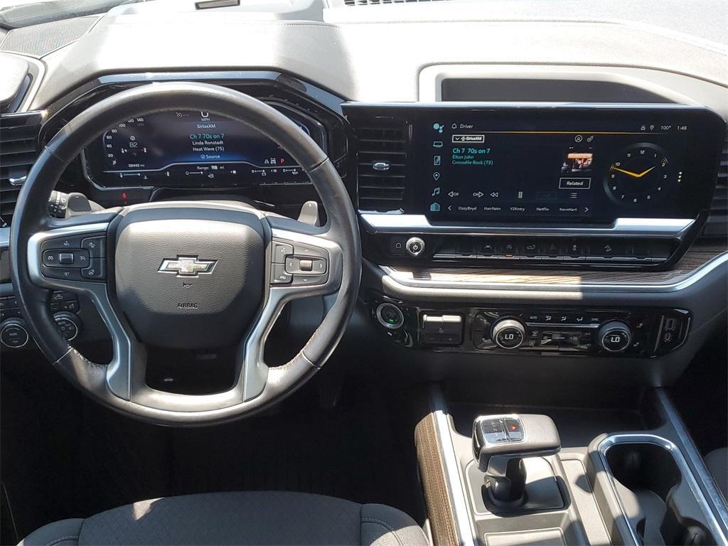 used 2022 Chevrolet Silverado 1500 car, priced at $43,678