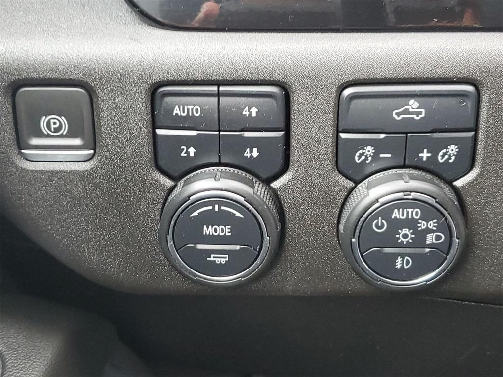 used 2022 Chevrolet Silverado 1500 car, priced at $42,950