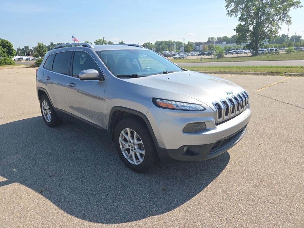 used 2016 Jeep Cherokee car, priced at $12,600
