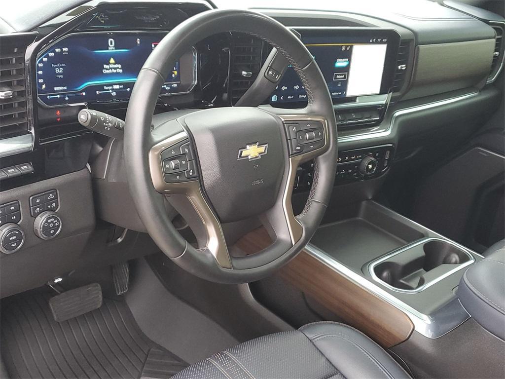used 2024 Chevrolet Silverado 2500 car, priced at $62,900