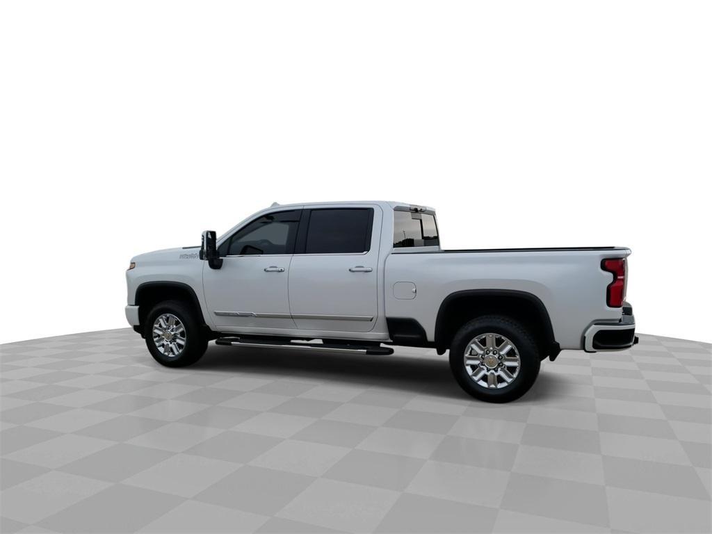 used 2024 Chevrolet Silverado 2500 car, priced at $62,900