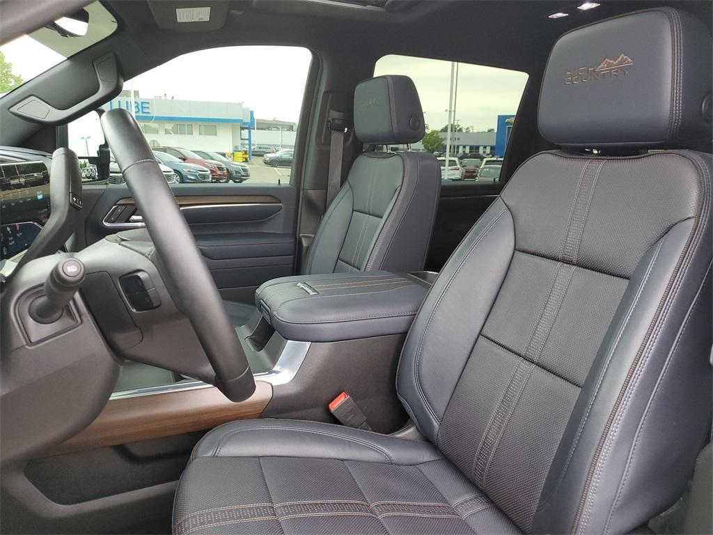 used 2024 Chevrolet Silverado 2500 car, priced at $62,900