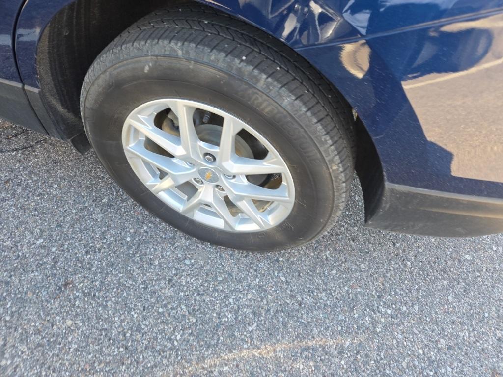 used 2023 Chevrolet Equinox car, priced at $22,800