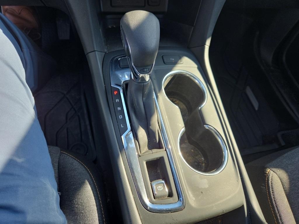 used 2023 Chevrolet Equinox car, priced at $22,800