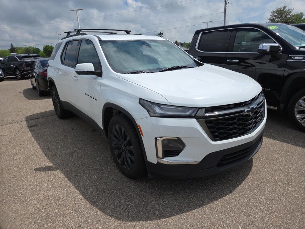 used 2022 Chevrolet Traverse car, priced at $30,900