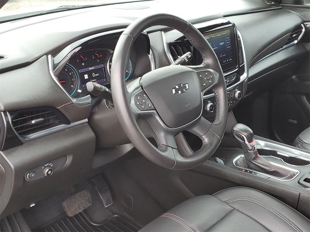 used 2022 Chevrolet Traverse car, priced at $31,100
