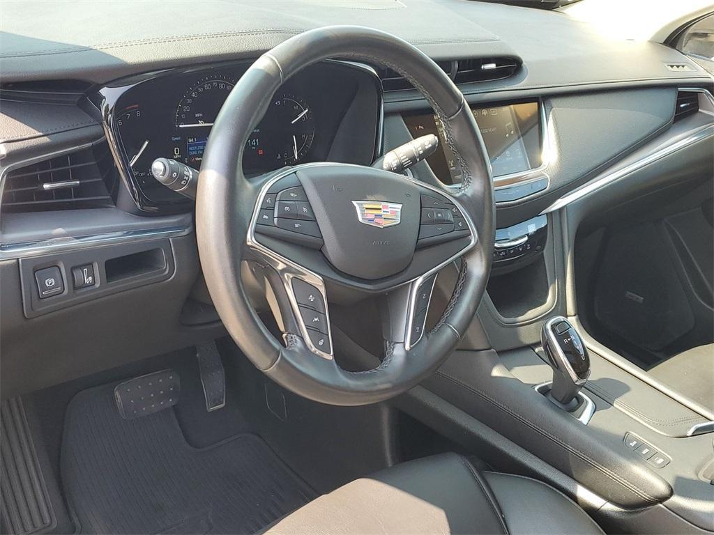 used 2019 Cadillac XT5 car, priced at $17,400