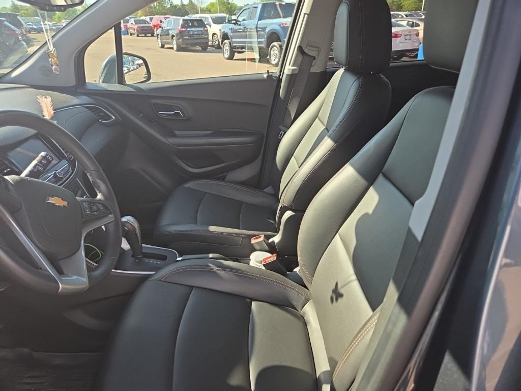 used 2022 Chevrolet Trax car, priced at $18,950