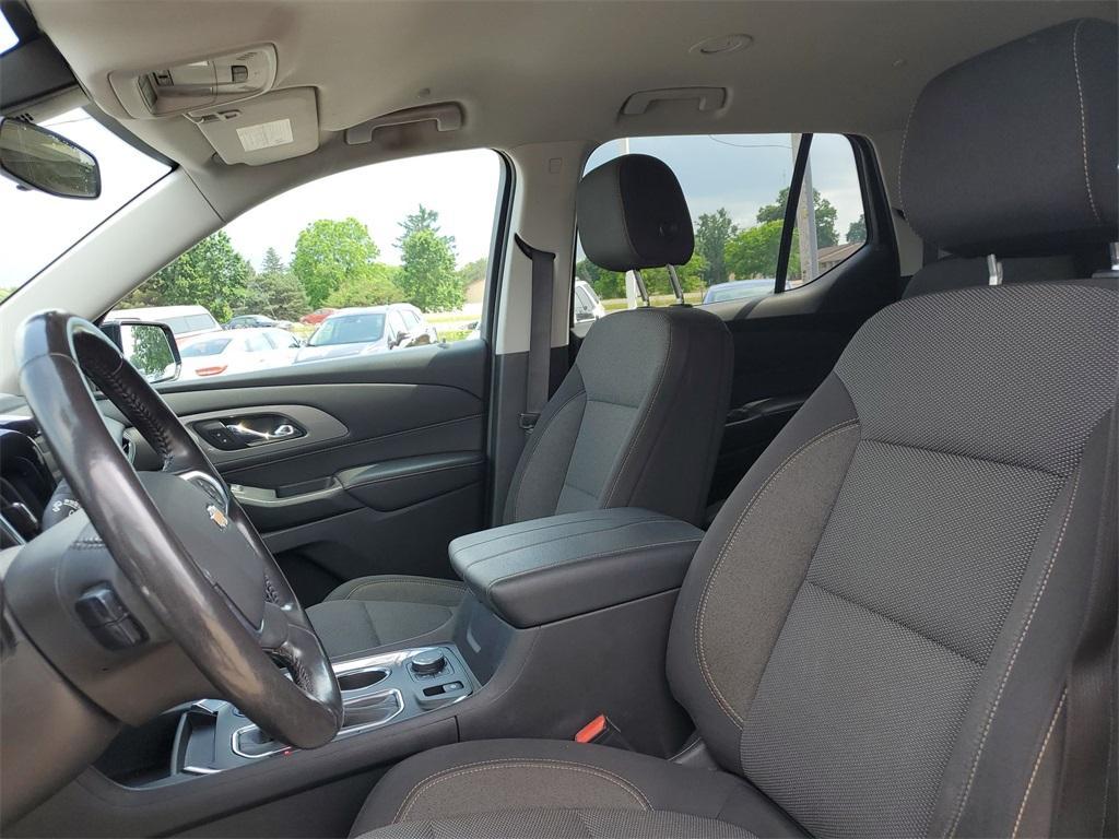used 2020 Chevrolet Traverse car, priced at $18,995