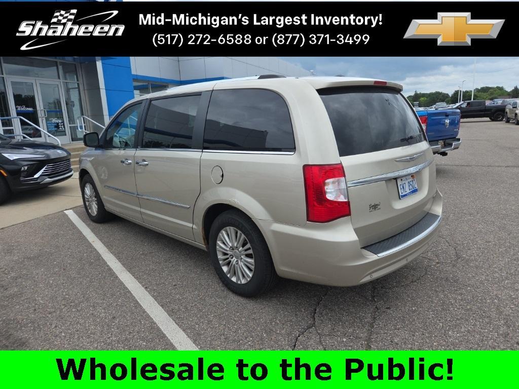 used 2014 Chrysler Town & Country car, priced at $7,995