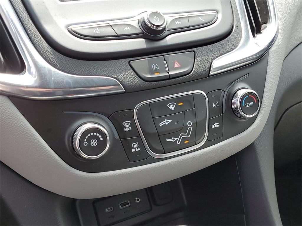 used 2023 Chevrolet Equinox car, priced at $22,200