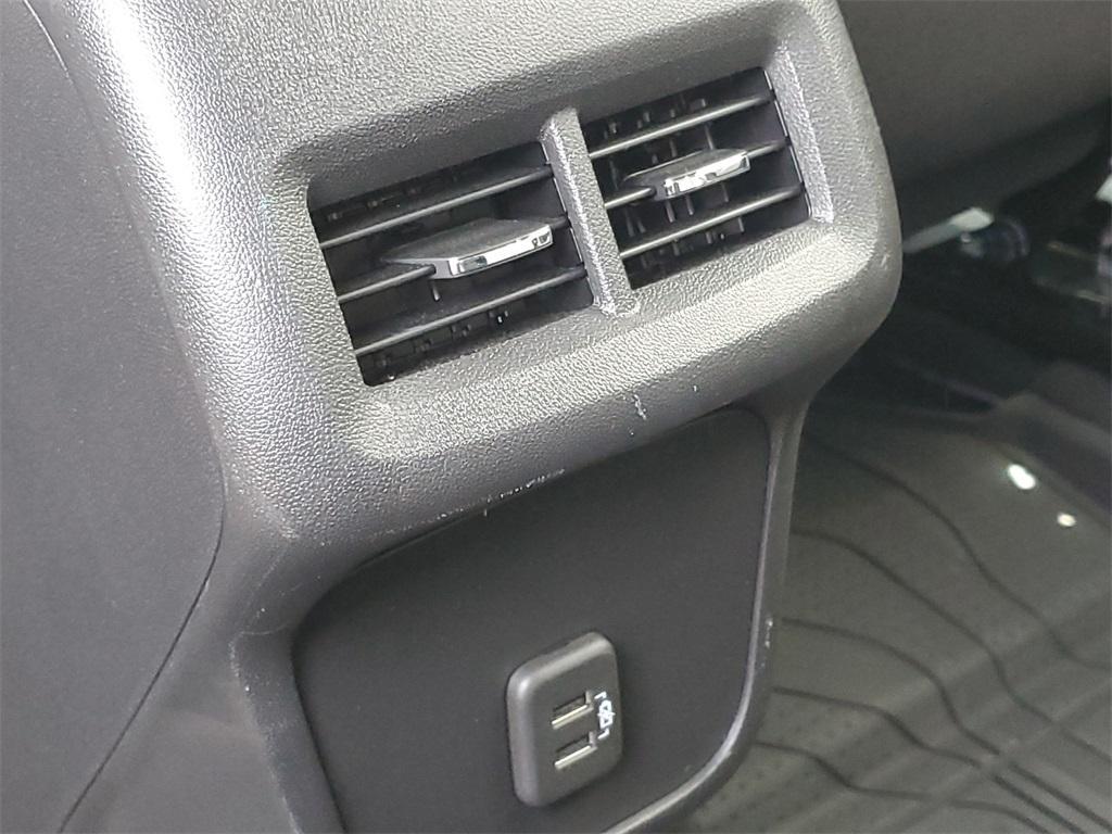used 2023 Chevrolet Equinox car, priced at $22,200