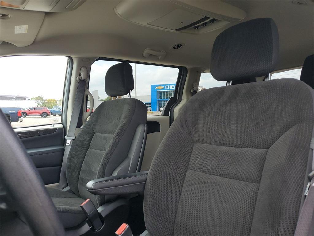 used 2019 Dodge Grand Caravan car, priced at $18,400