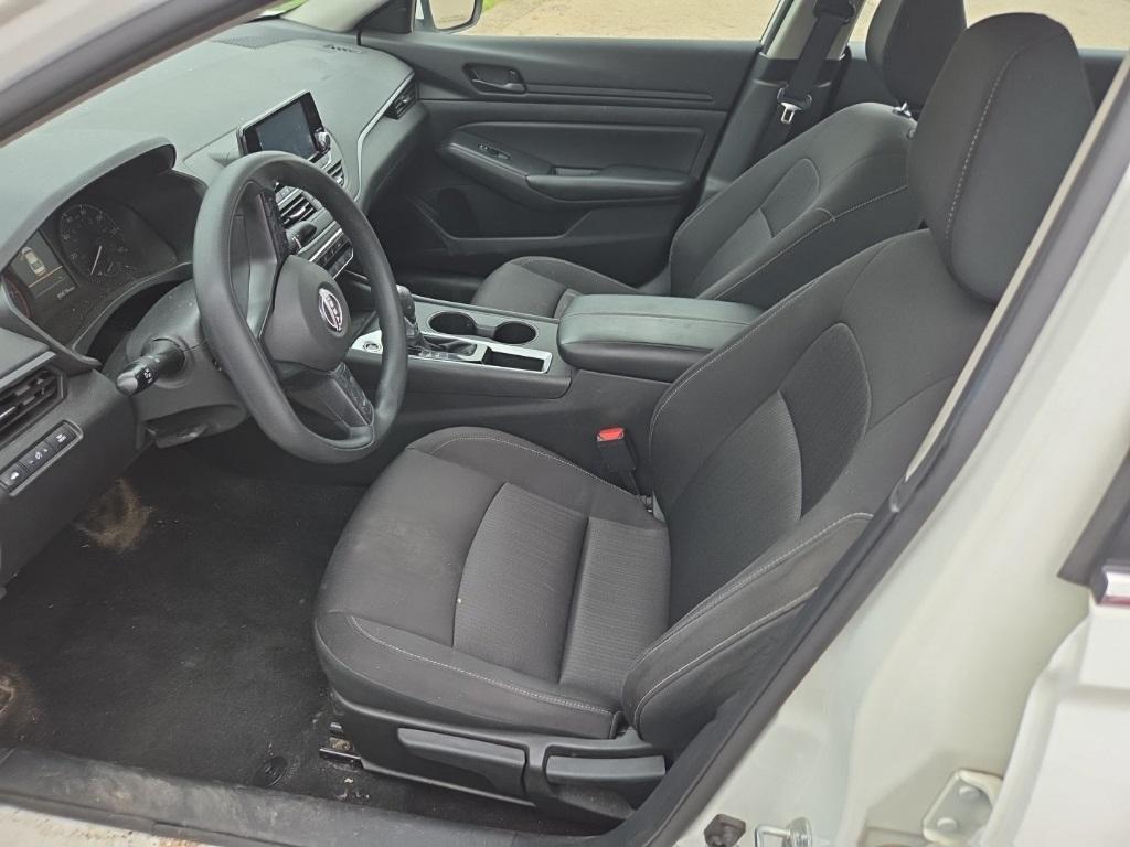 used 2023 Nissan Altima car, priced at $15,950