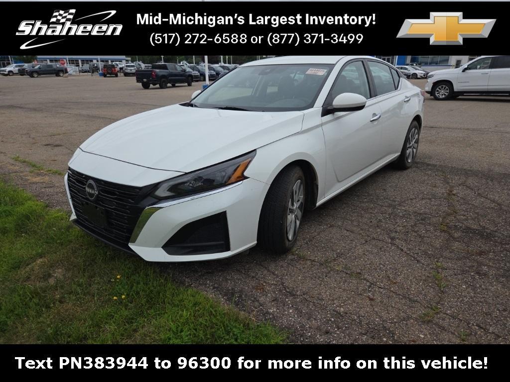 used 2023 Nissan Altima car, priced at $15,950