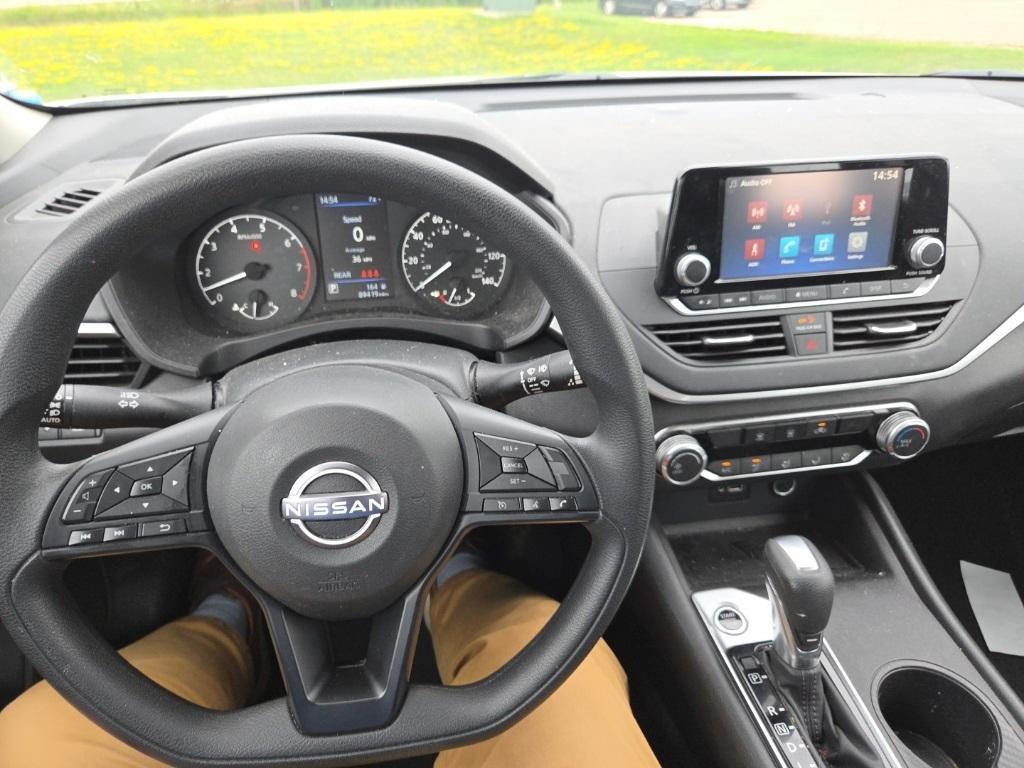used 2023 Nissan Altima car, priced at $15,950