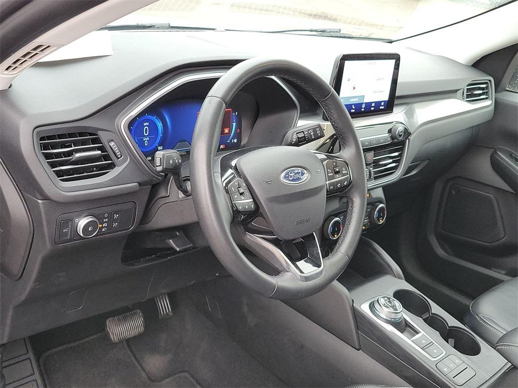 used 2022 Ford Escape car, priced at $21,800