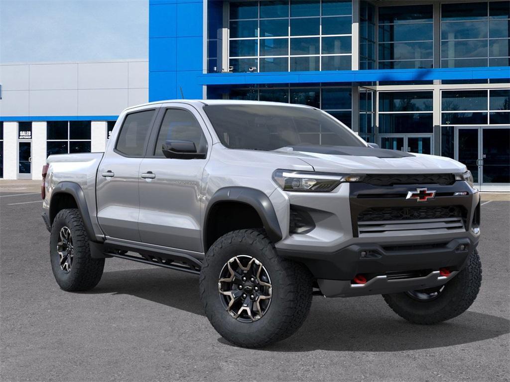 new 2025 Chevrolet Colorado car, priced at $50,295