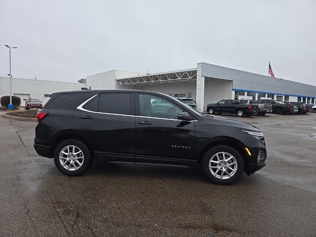 used 2022 Chevrolet Equinox car, priced at $19,900