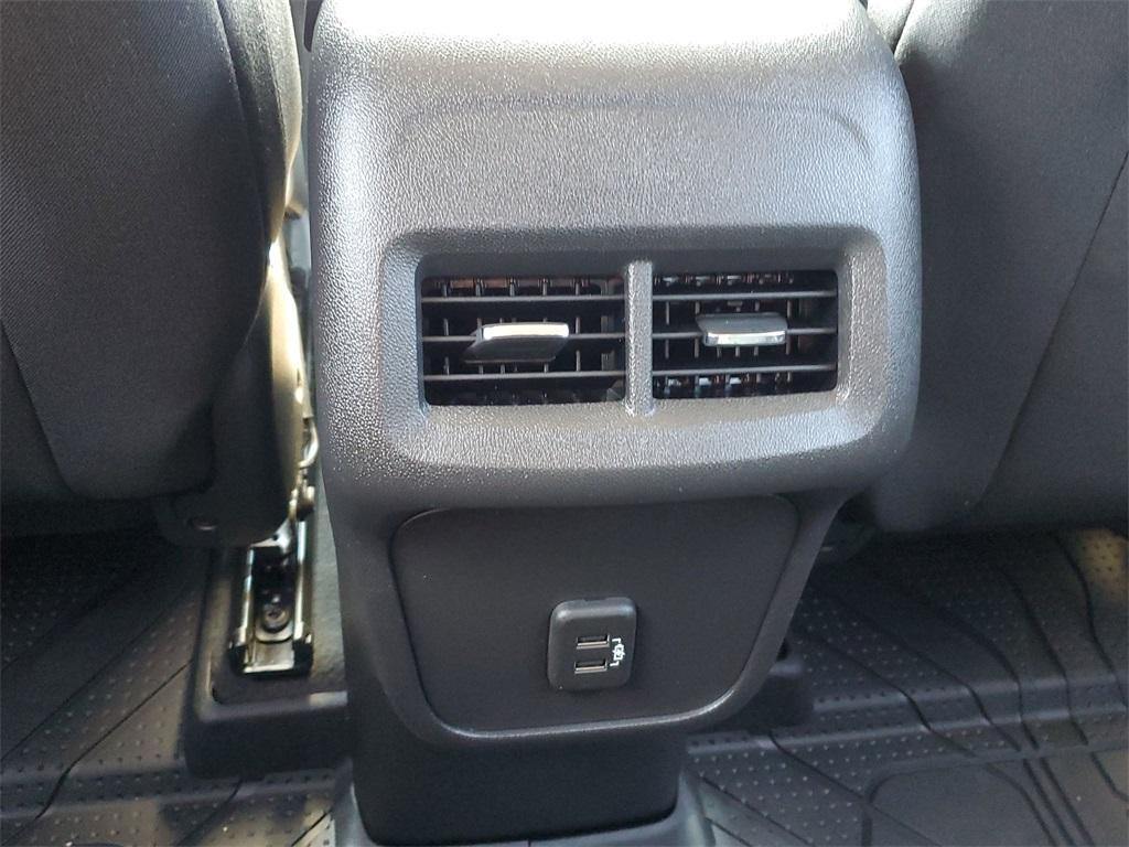 used 2022 Chevrolet Equinox car, priced at $22,700