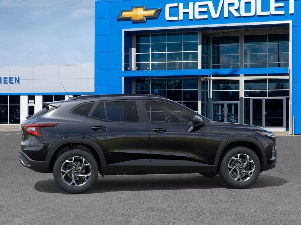 new 2025 Chevrolet Trax car, priced at $23,707