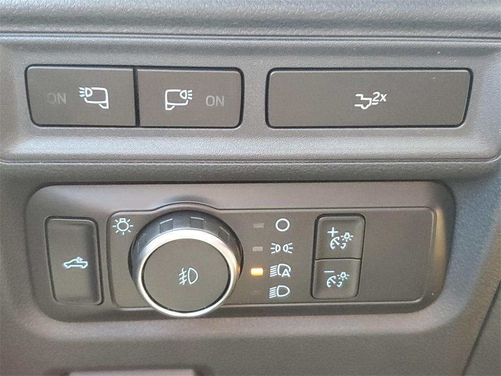 used 2022 Ford F-150 car, priced at $40,500