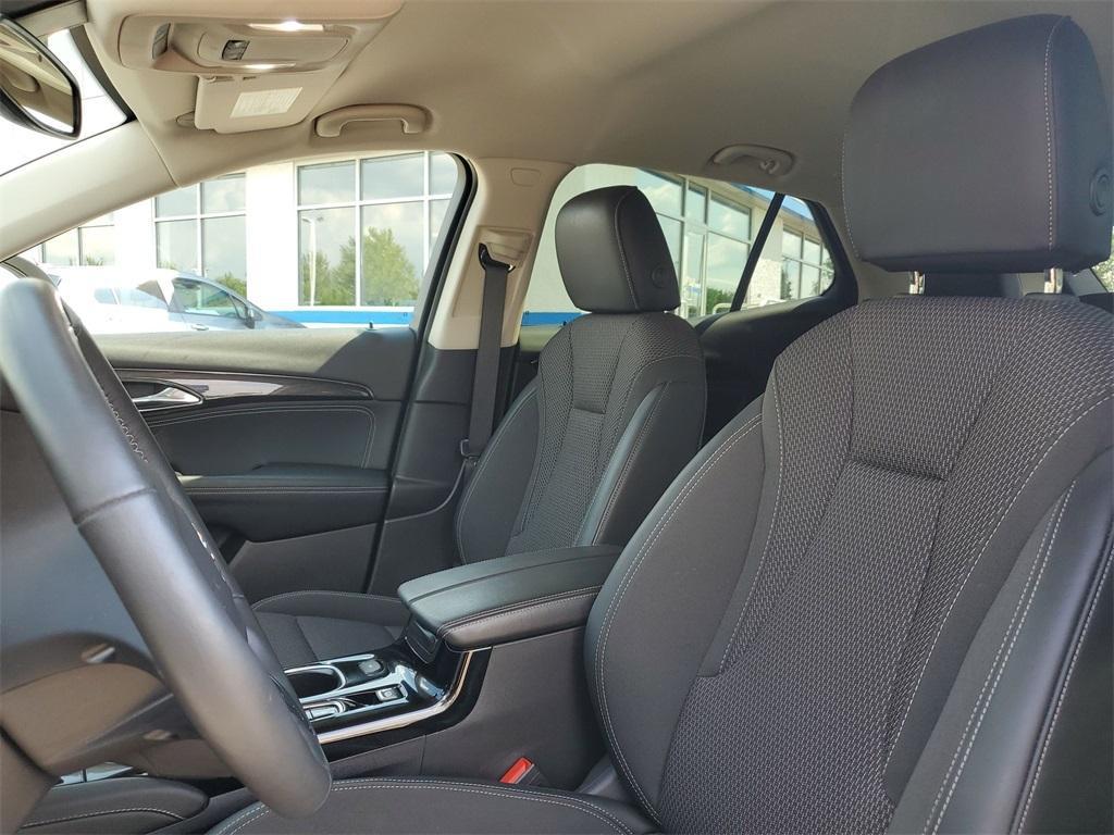used 2022 Buick Envision car, priced at $23,500