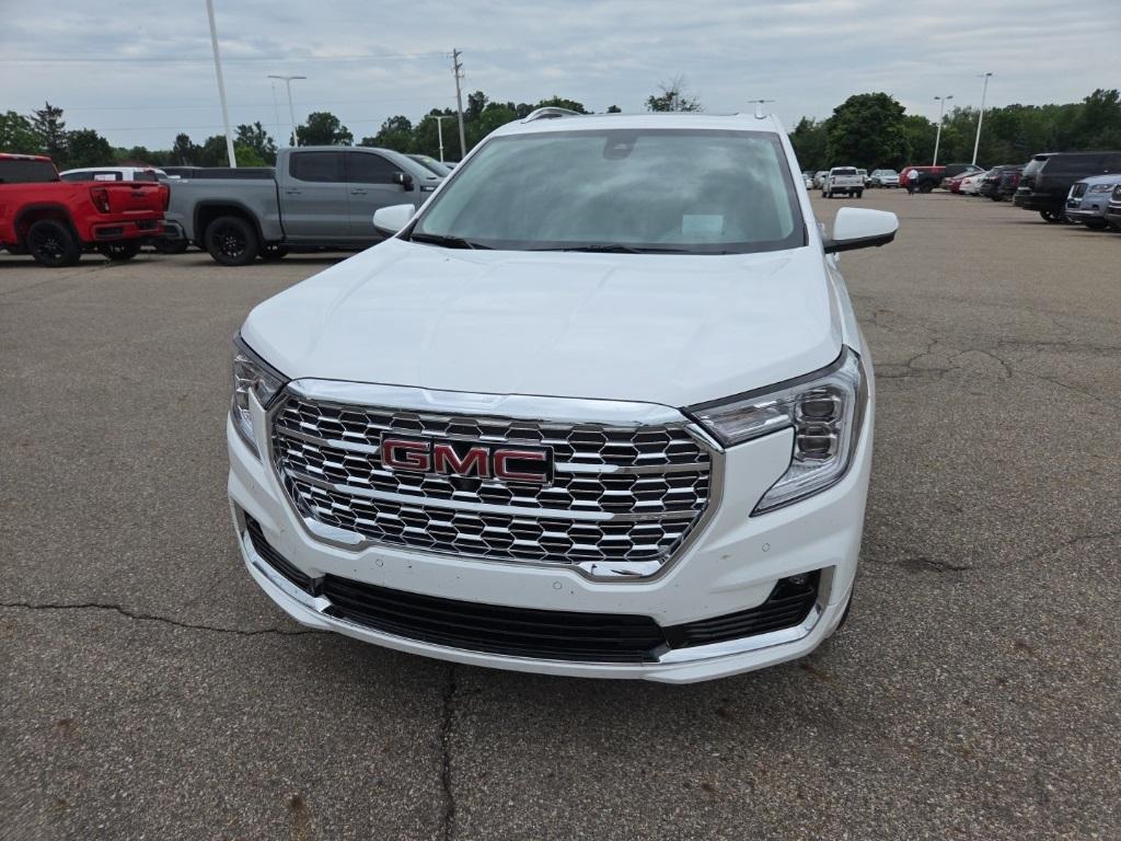 used 2022 GMC Terrain car, priced at $27,515