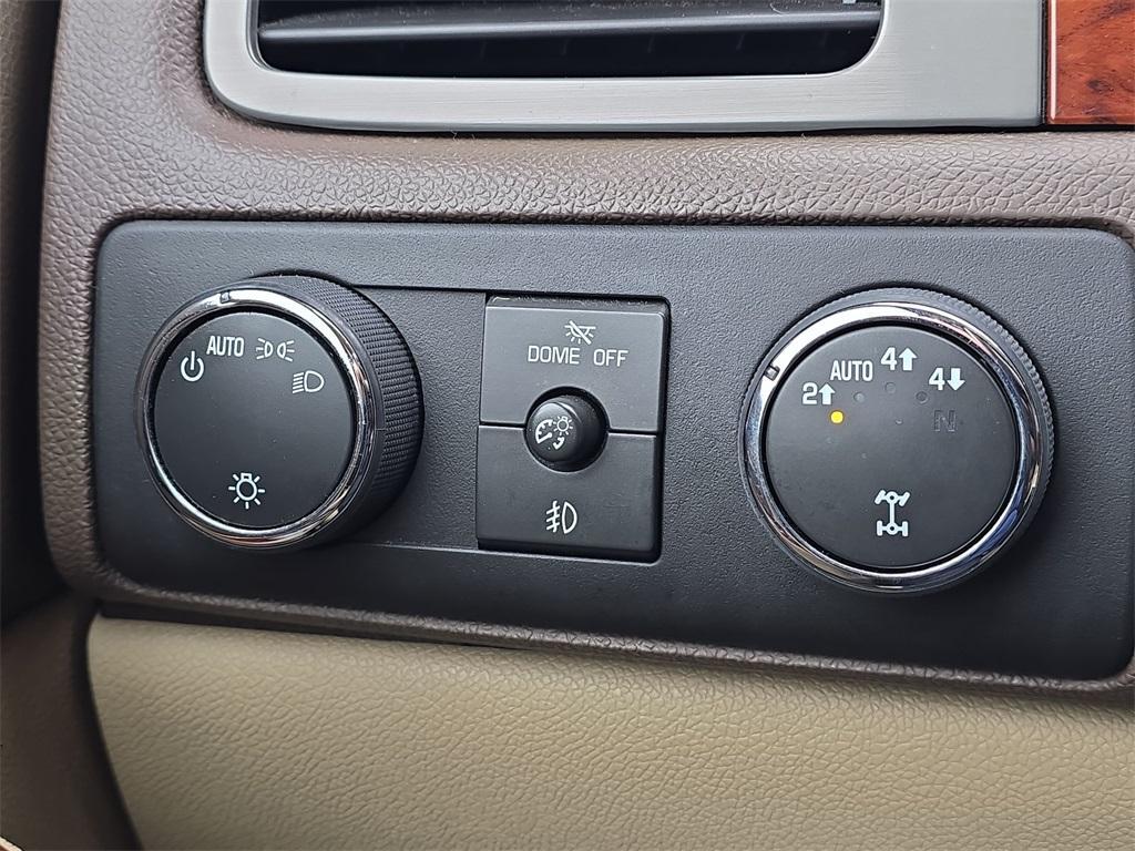 used 2013 Chevrolet Tahoe car, priced at $13,950