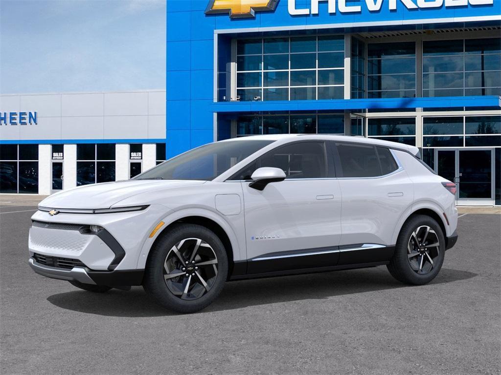 new 2025 Chevrolet Equinox EV car, priced at $33,600