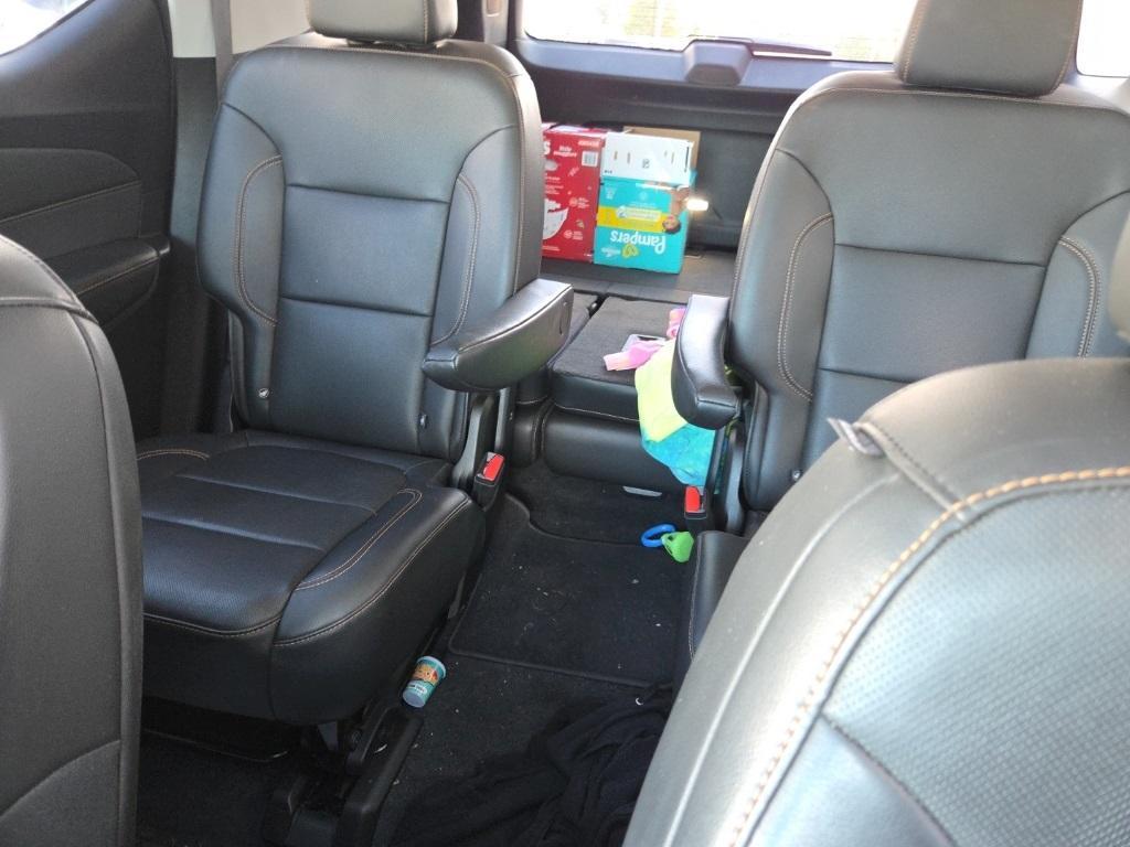 used 2021 Chevrolet Traverse car, priced at $33,950