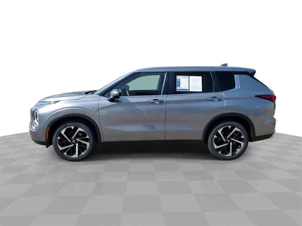 used 2022 Mitsubishi Outlander car, priced at $22,200
