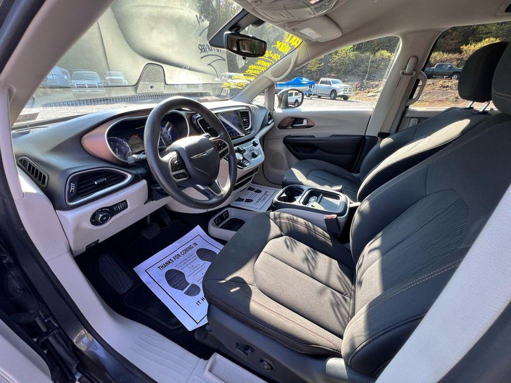 used 2017 Chrysler Pacifica car, priced at $12,995