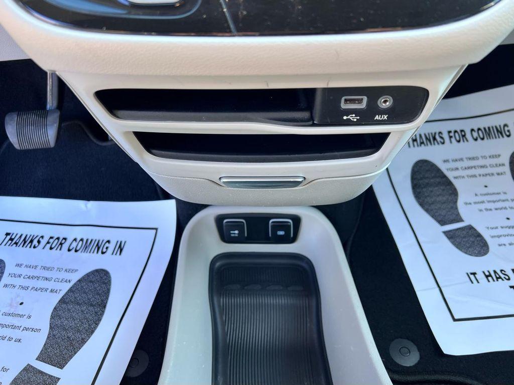 used 2017 Chrysler Pacifica car, priced at $12,995