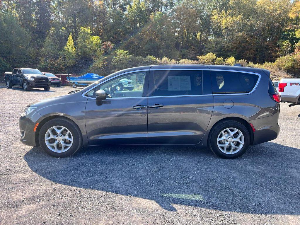 used 2017 Chrysler Pacifica car, priced at $12,995