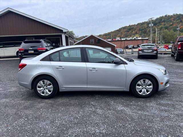 used 2016 Chevrolet Cruze Limited car, priced at $9,995