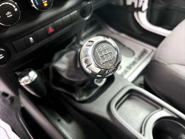 used 2014 Jeep Wrangler Unlimited car, priced at $14,995
