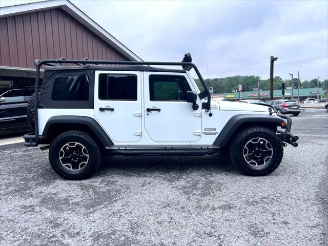 used 2014 Jeep Wrangler Unlimited car, priced at $14,995