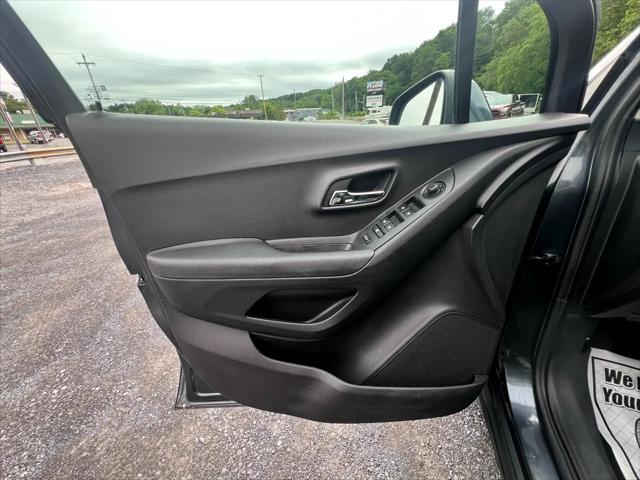 used 2016 Chevrolet Trax car, priced at $9,495