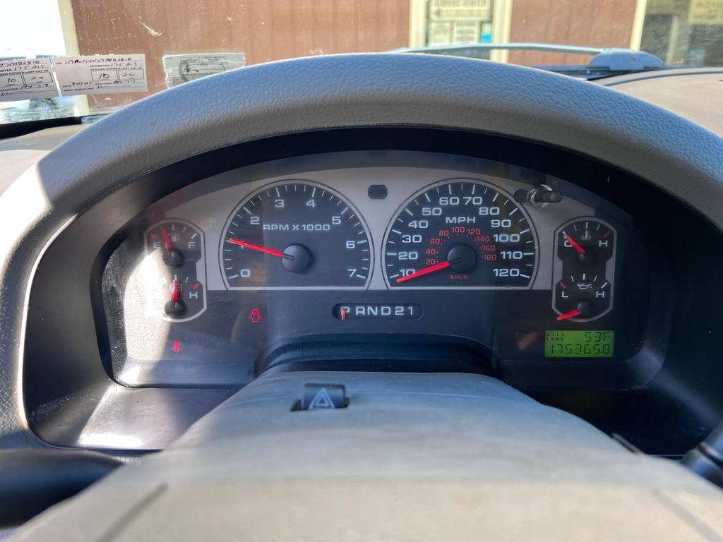 used 2007 Ford F-150 car, priced at $5,495