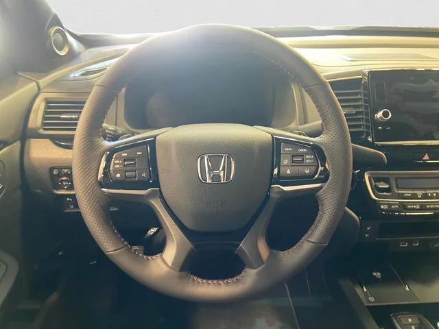 new 2025 Honda Ridgeline car, priced at $48,655