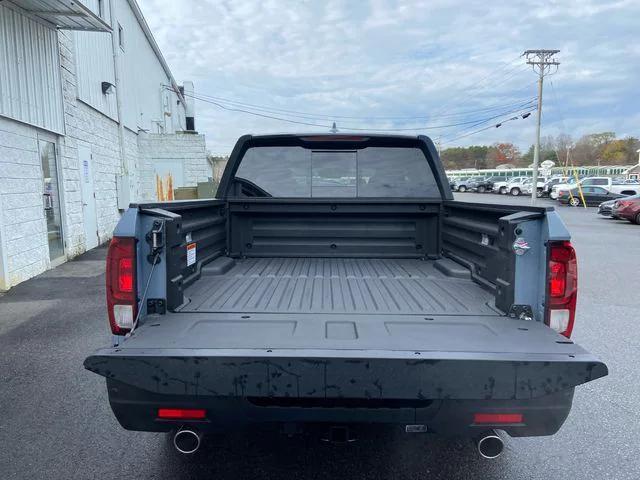 new 2025 Honda Ridgeline car, priced at $47,600